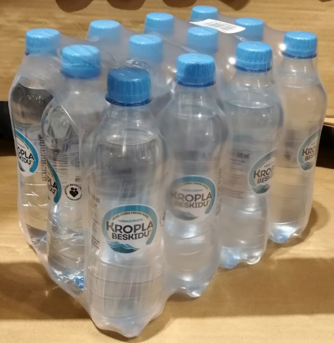 Kropla Beskidu Niegazowana 500ml karton a.jpg