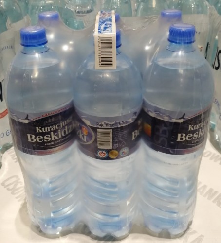 Kuracjusz Beskidzki Woda niegazowana 1,5l karton.jpg