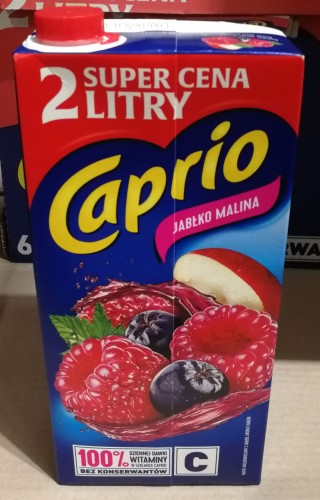 Caprio Jabłko Malina 2l.jpg