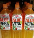 Napój Farmer's Aloe Vera z cząstkami aloesu Mango 1500ml - karton