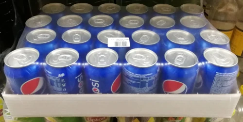 Pepsi puszka 330ml karton.jpg