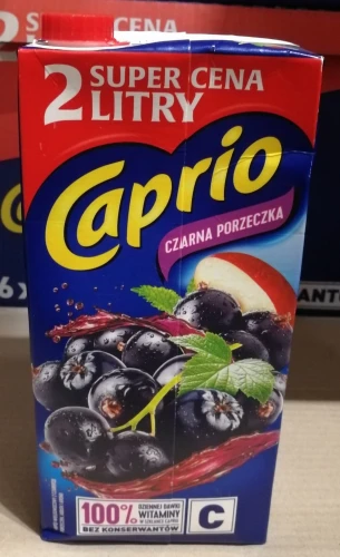 Caprio Czarna porzeczka 2l.jpg
