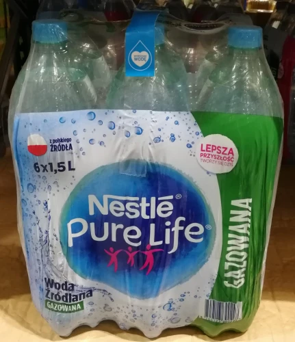 Nestle Pure Life Woda Gazowana 1,5l karton.jpg