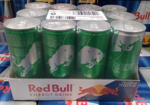 Red Bull 250ml The Green Edition puszka - karton