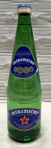 Ostromecko Woda 0,7l Gazowana (butelka szklana)