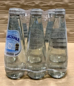 Piwniczanka Naturalna woda mineralna niskonasycona 0,3l (butelka szklana) - karton